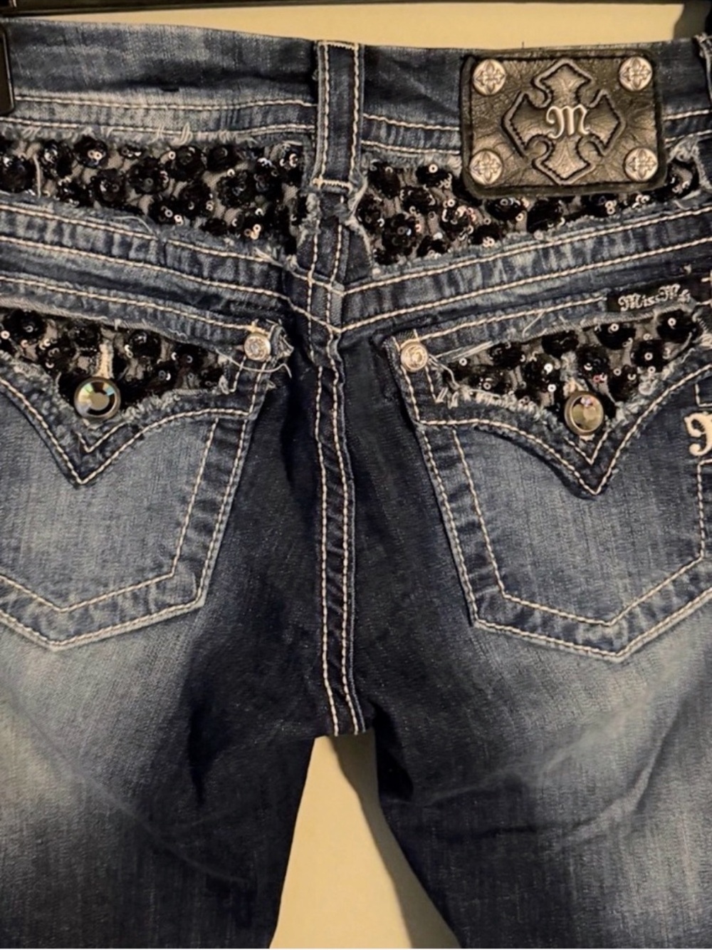 Gorgeous Y2K Miss Me Easy Boot Jeans With Embellished Pockets  29-1/2” Inseam